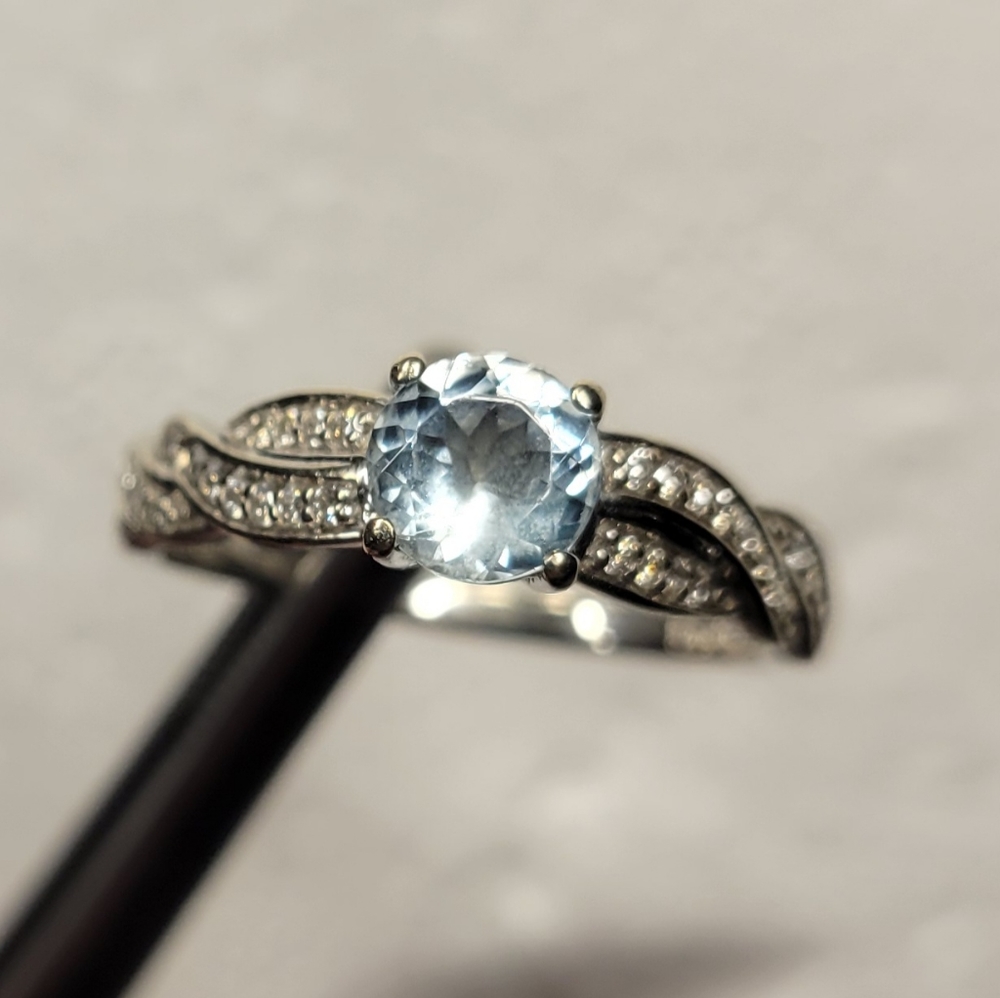Jared Aquamarine 14K Engagement Ring
